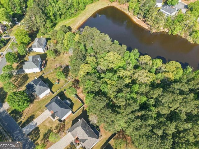 6330 Woodlore Drive NW, Acworth, GA 30101