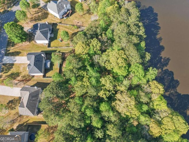 6330 Woodlore Drive NW, Acworth, GA 30101