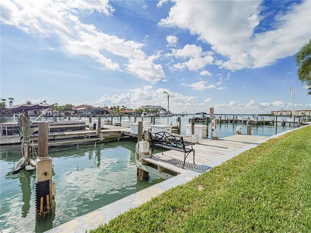 1315 Bayshore Drive 204, Fort Pierce, FL 34949