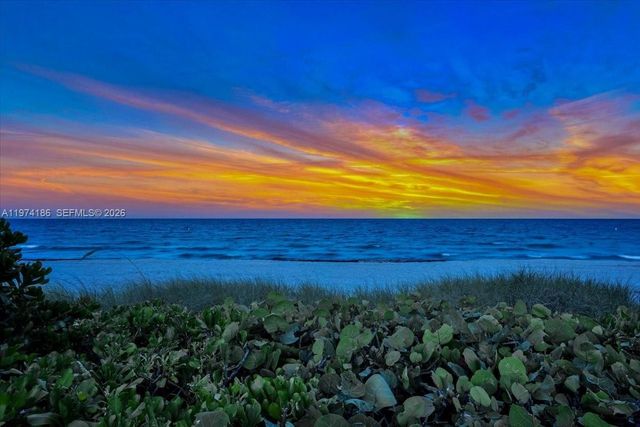 3036 N Atlantic Boulevard, Fort Lauderdale, FL 33308