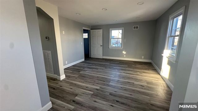 8 Charles Court 1, Lodi, NJ 07644