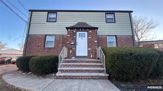 8 Charles Court 1, Lodi, NJ 07644