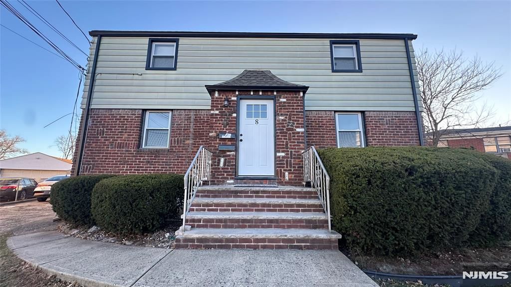 8 Charles Court 1, Lodi, NJ 07644