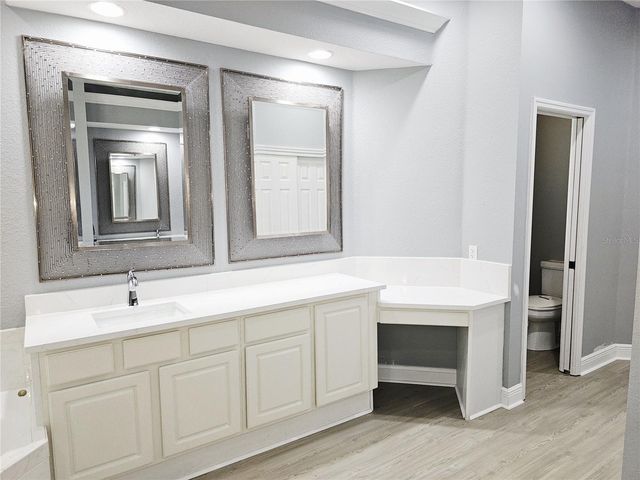 774 PLANTERS MANOR WAY, Bradenton, FL 34212