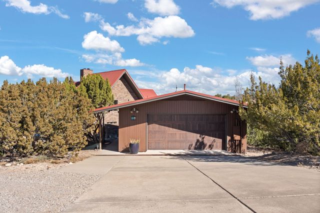 15 Coyote Run, Placitas, NM 87043