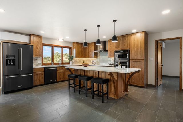 15 Coyote Run, Placitas, NM 87043