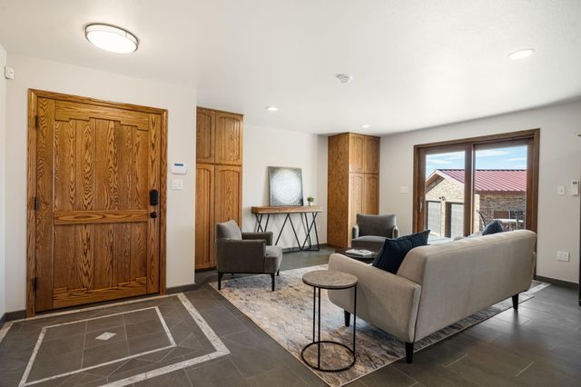 15 Coyote Run, Placitas, NM 87043