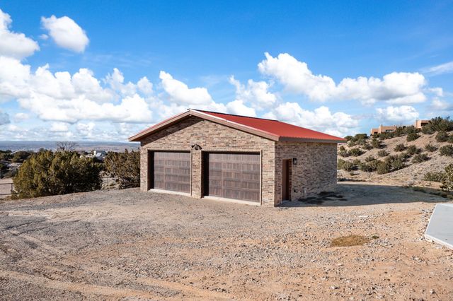 15 Coyote Run, Placitas, NM 87043