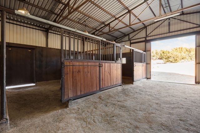 15 Coyote Run, Placitas, NM 87043