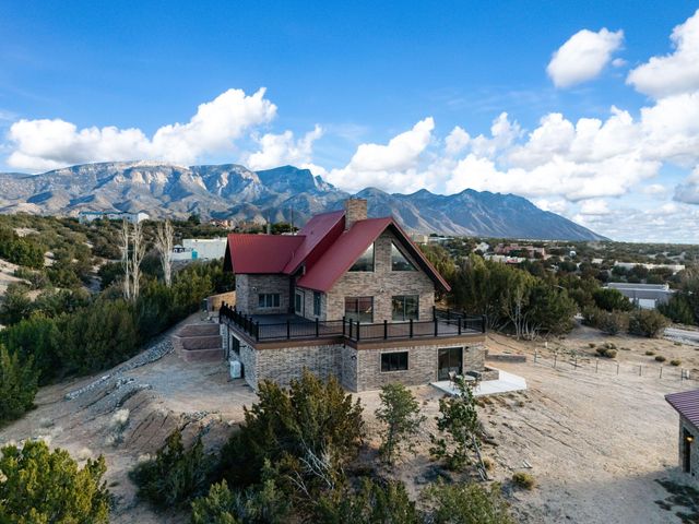 15 Coyote Run, Placitas, NM 87043