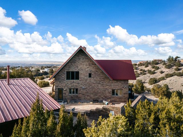 15 Coyote Run, Placitas, NM 87043