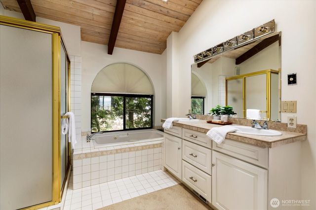 4612 Cypress Drive, Anacortes, WA 98221