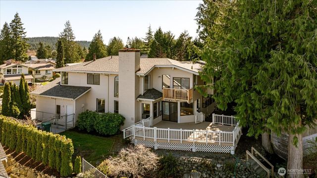 4612 Cypress Drive, Anacortes, WA 98221
