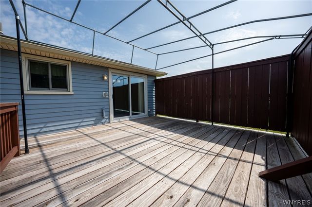 3933 Sharondale Drive, Hamburg, NY 14075