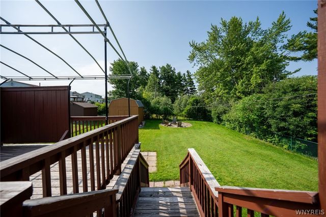 3933 Sharondale Drive, Hamburg, NY 14075