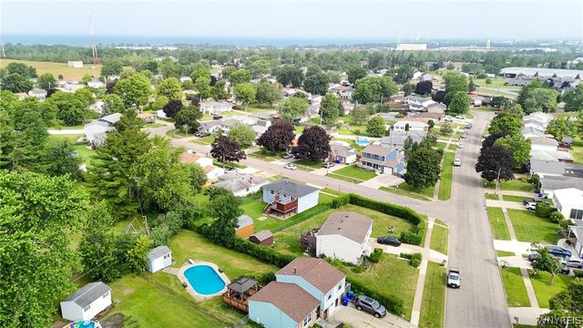 3933 Sharondale Drive, Hamburg, NY 14075