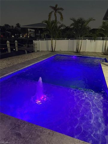 107 Albatross ST, Fort Myers Beach, FL 33931