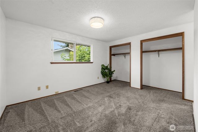 1810 N Highland Street, Tacoma, WA 98406