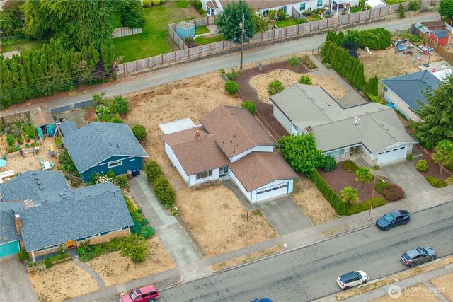 1810 N Highland Street, Tacoma, WA 98406