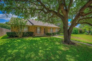 2106 Briarmeadow Drive, Garland, TX 75044