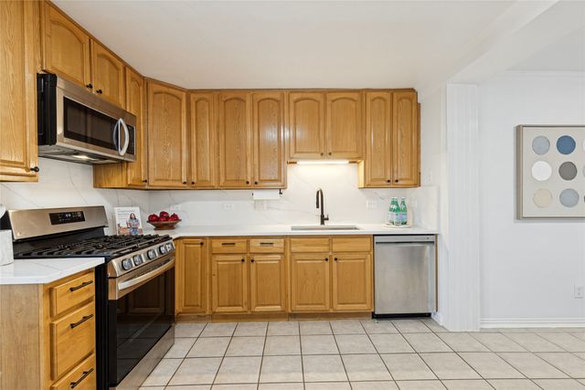 2610 Alco Avenue, Dallas, TX 75211