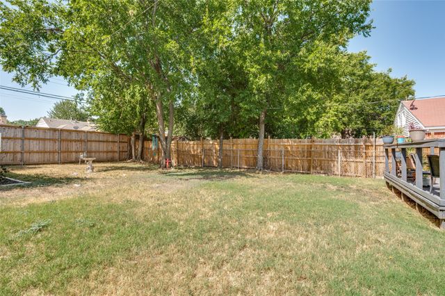 2610 Alco Avenue, Dallas, TX 75211
