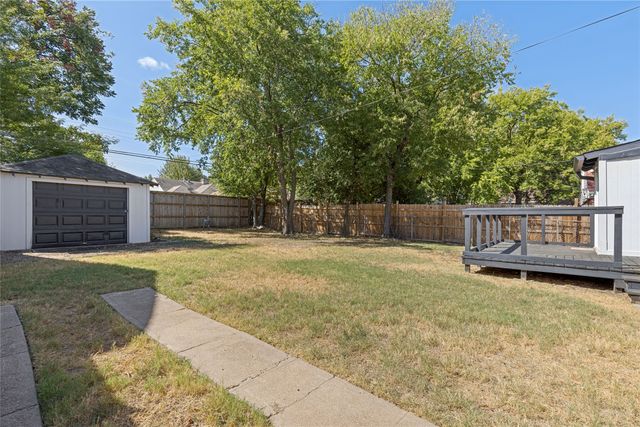 2610 Alco Avenue, Dallas, TX 75211