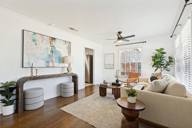2610 Alco Avenue, Dallas, TX 75211