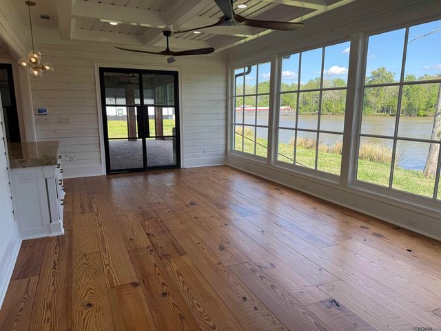 26035 La Hwy 77, Plaquemine, LA 70764