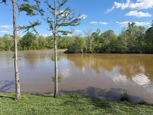 26035 La Hwy 77, Plaquemine, LA 70764