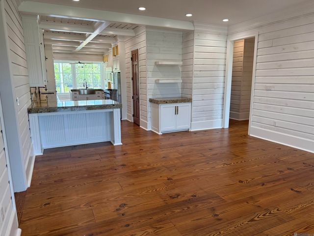 26035 La Hwy 77, Plaquemine, LA 70764