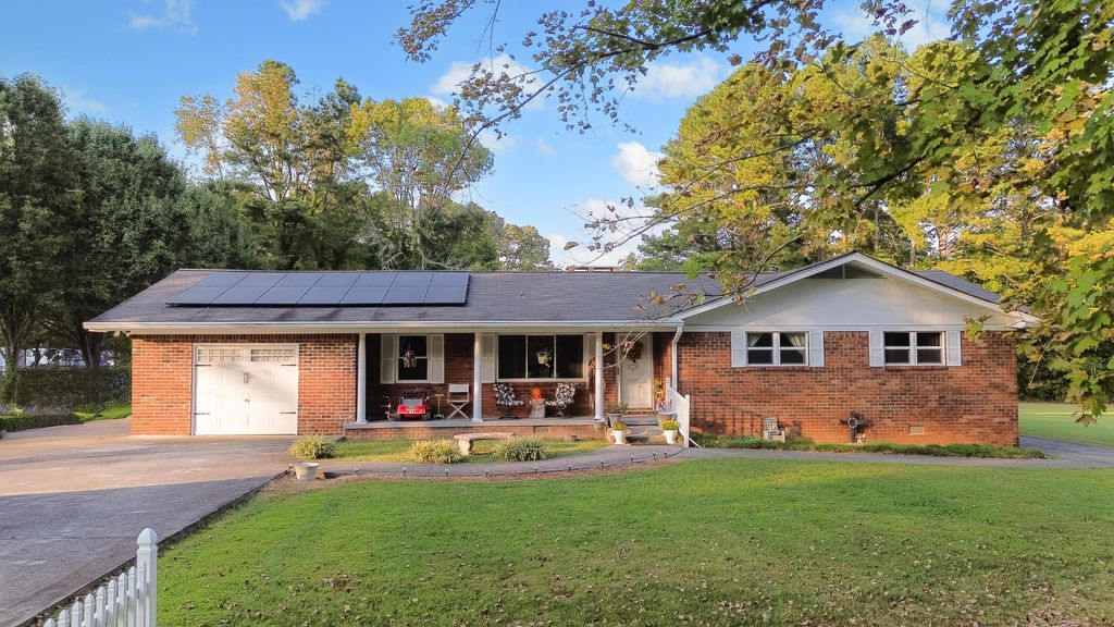 2515 Robin Hood Drive SE, Cleveland, TN 37323