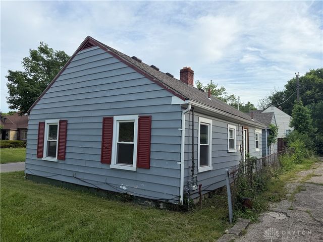 1402 Shaftesbury Road, Dayton, OH 45406