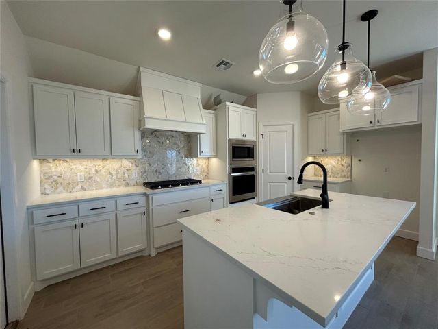 1309 Lighthorsemen Way, Choctaw, OK 73020