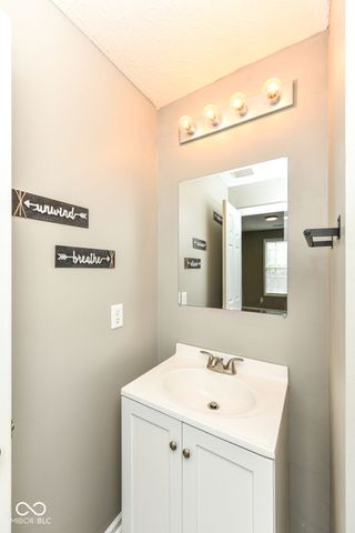 10043 Sanger Drive, Fishers, IN 46038