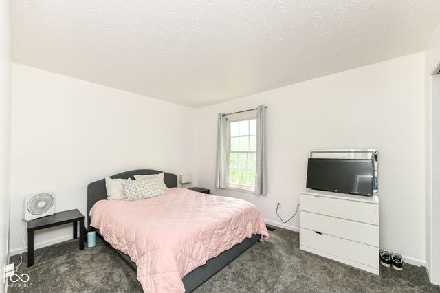 10043 Sanger Drive, Fishers, IN 46038