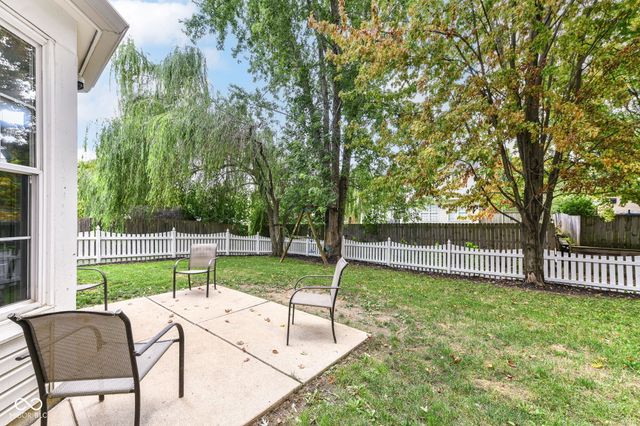 10043 Sanger Drive, Fishers, IN 46038