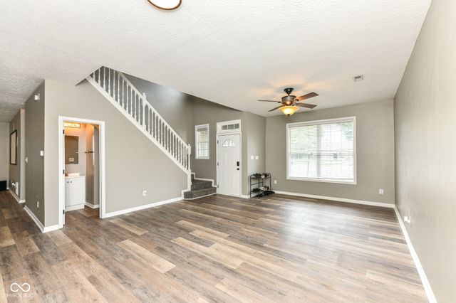 10043 Sanger Drive, Fishers, IN 46038