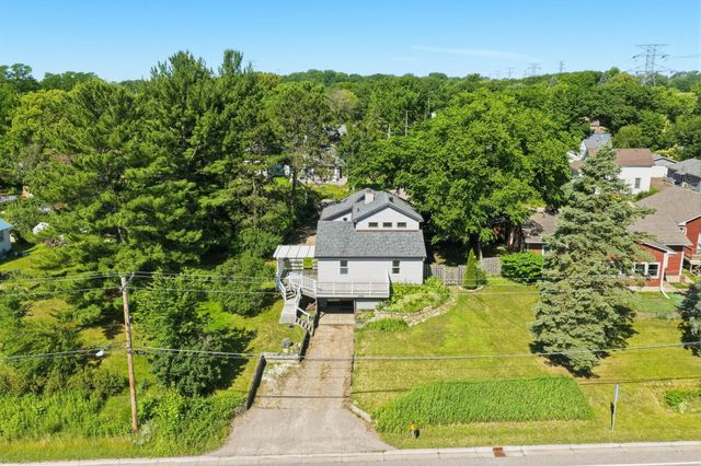 5698 Stagecoach Trail N, Stillwater, MN 55082