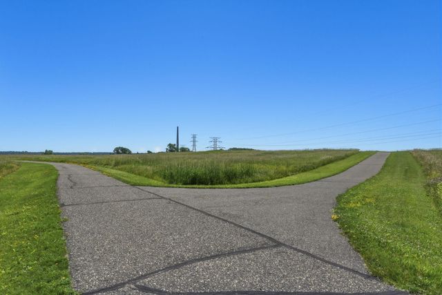 5698 Stagecoach Trail N, Stillwater, MN 55082