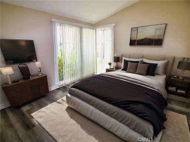 8142 Quakertown, Winnetka, CA 91306