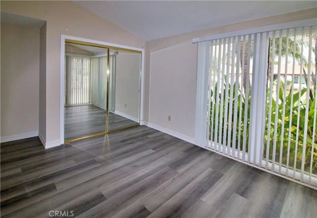 8142 Quakertown, Winnetka, CA 91306
