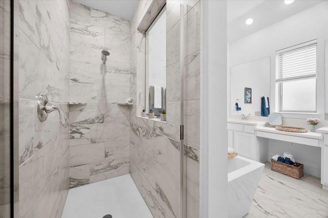 9420 Surveyor Road, Oak Point, TX 75068