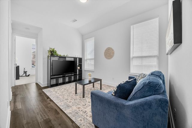 9420 Surveyor Road, Oak Point, TX 75068