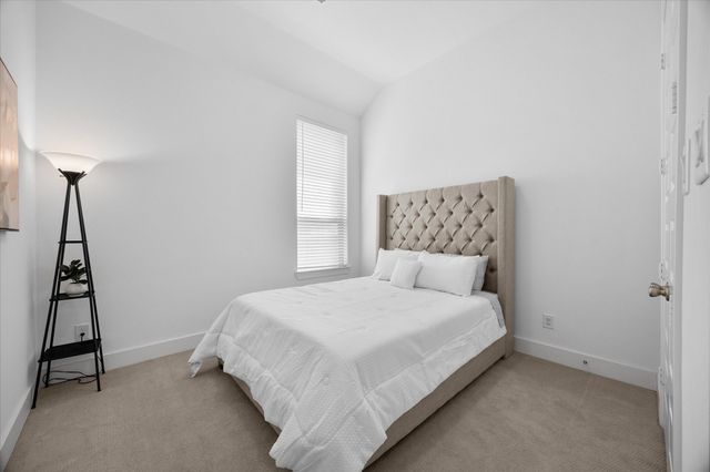 9420 Surveyor Road, Oak Point, TX 75068