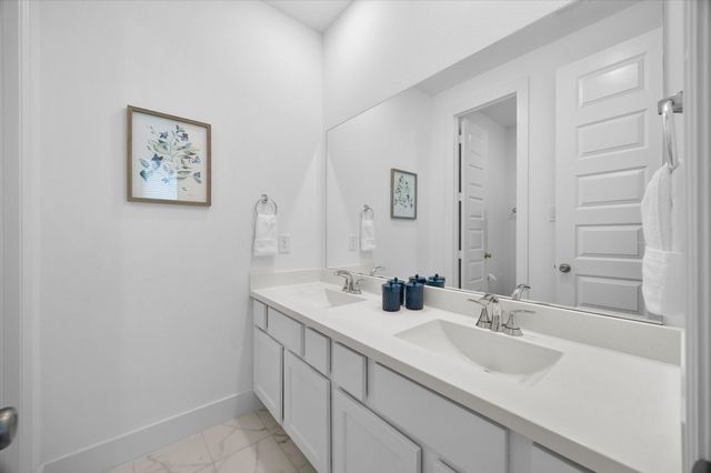 9420 Surveyor Road, Oak Point, TX 75068