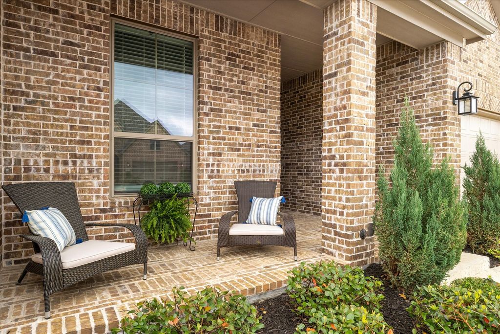 9420 Surveyor Road, Oak Point, TX 75068