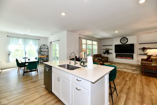 19406 Honeylocust Glen, Noblesville, IN 46062