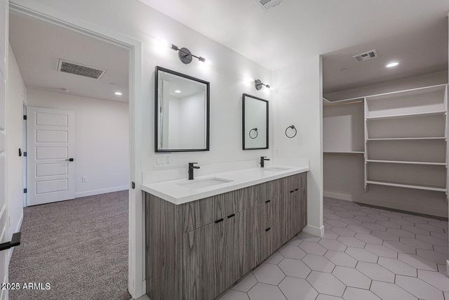 2651 N 71st Place, Scottsdale, AZ 85257