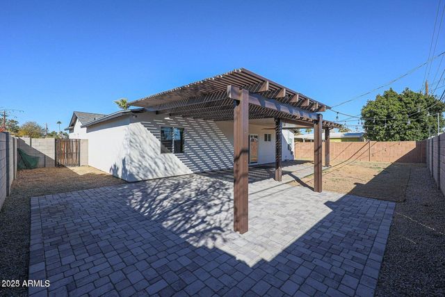 2651 N 71st Place, Scottsdale, AZ 85257